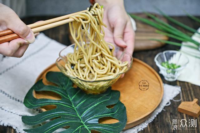 大酒店(00045)发布中期业绩 股东应占亏损2.89亿港元 同比收窄35% 净对外债务与资产总值比率为25%